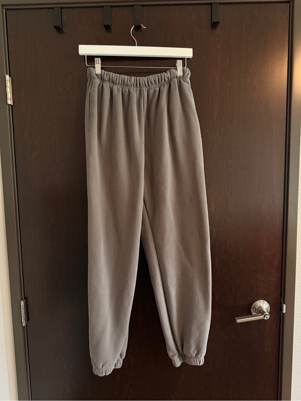 Women's Elastic-Waist Gray Fleece Jogger Pants